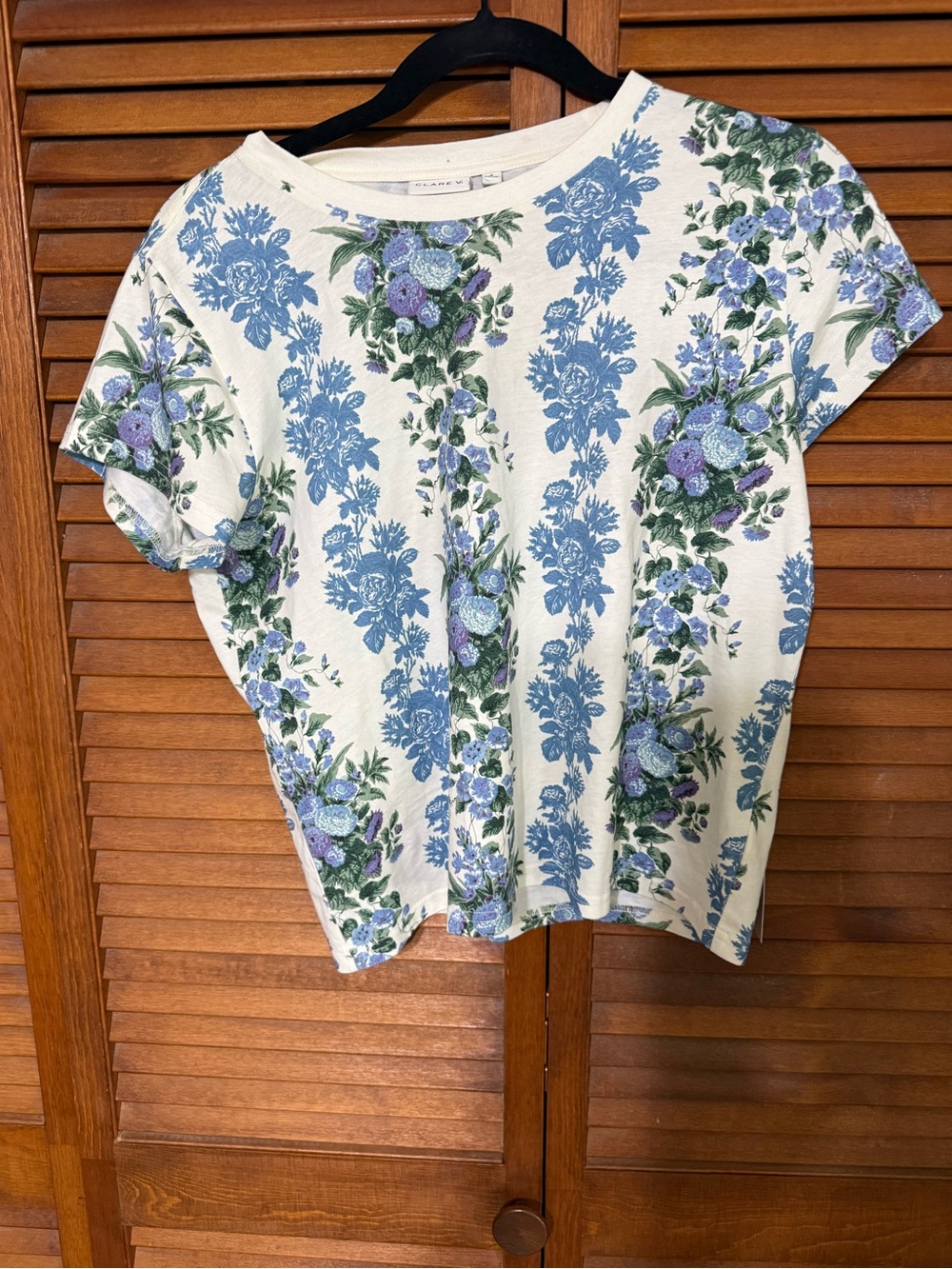 Clare V Cream Short-Sleeve Top with Blue & Green Floral Print
